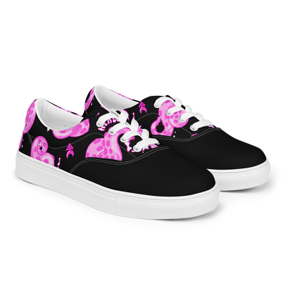 Women’s lace-up canvas shoes